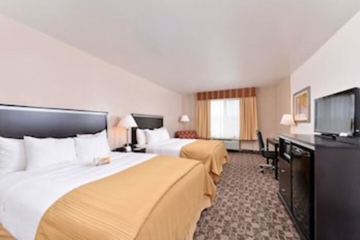 Room 6 of 24