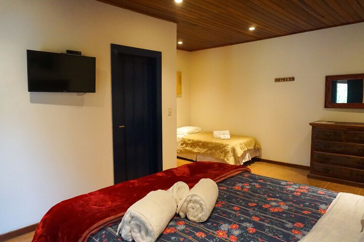 Room 18 of 81