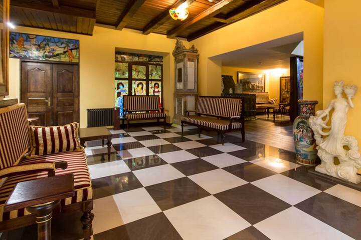Lobby Photos