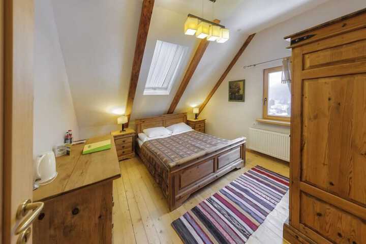 Room 13 of 51