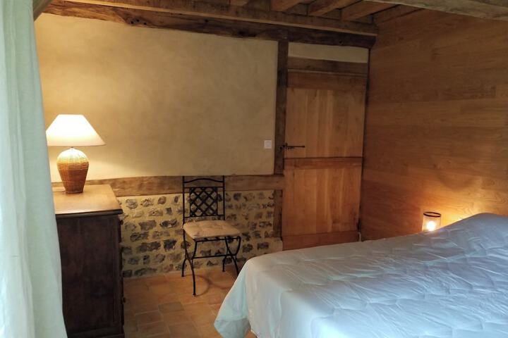 Room 20 of 93
