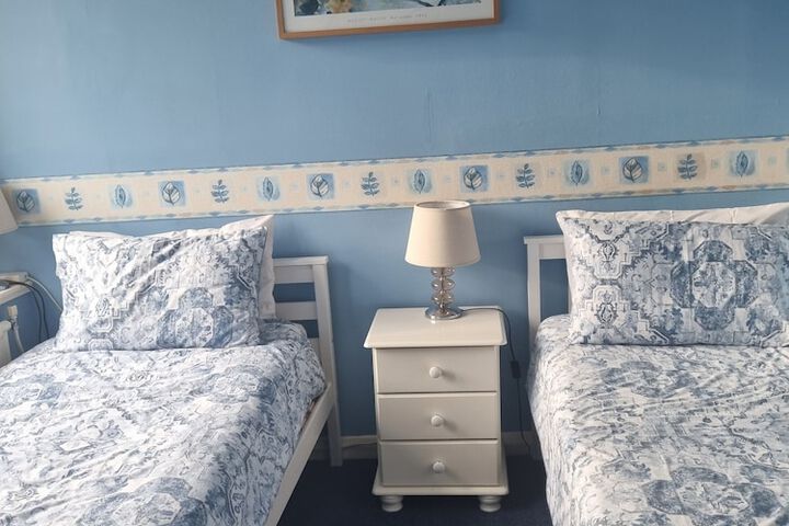 Room 80 of 184