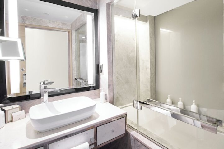 Clean Restrooms