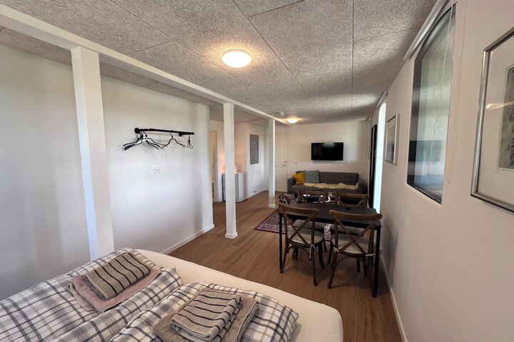 Room 27 of 78