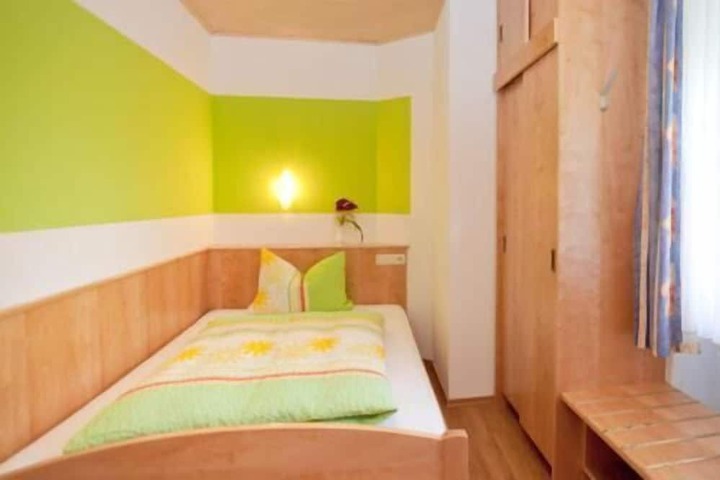 Room 10 of 55