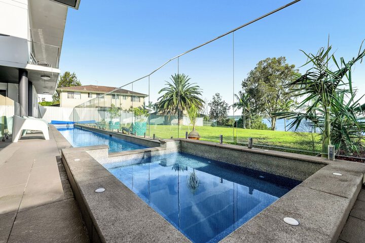 Pool 78 of 95
