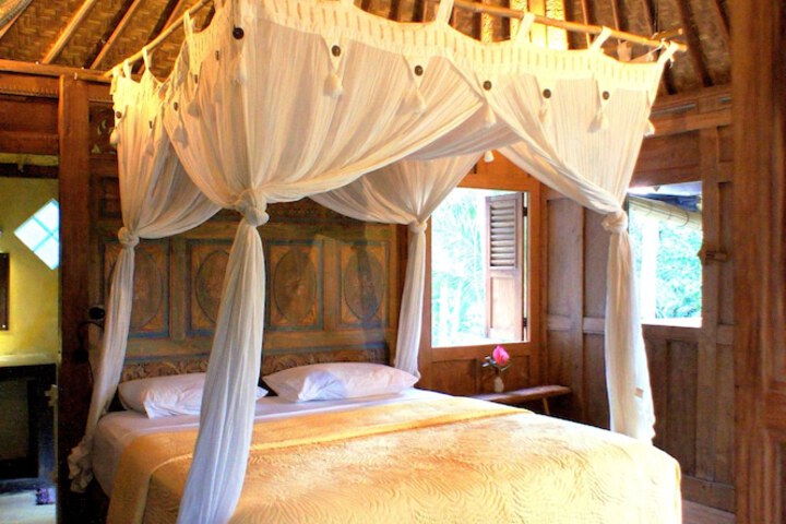 Room 10 of 71