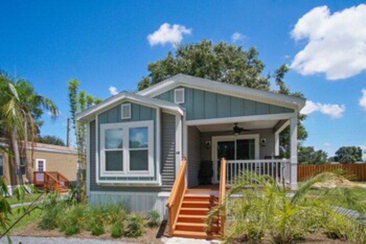 Photo of Lake House #10