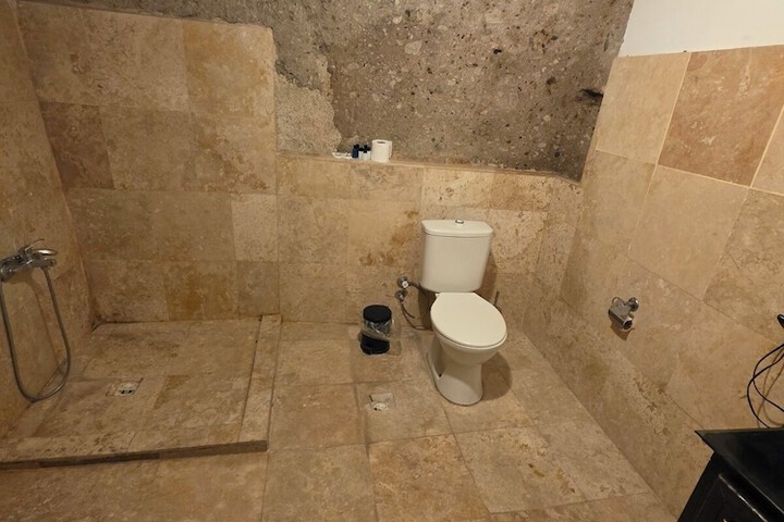 Room 442 of 578