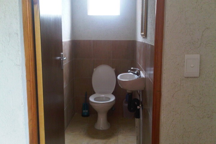 Room 3 of 21