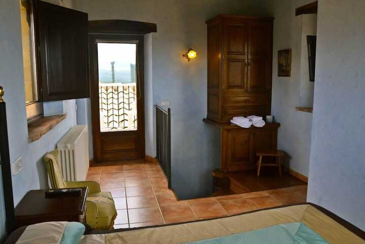 Room 29 of 54
