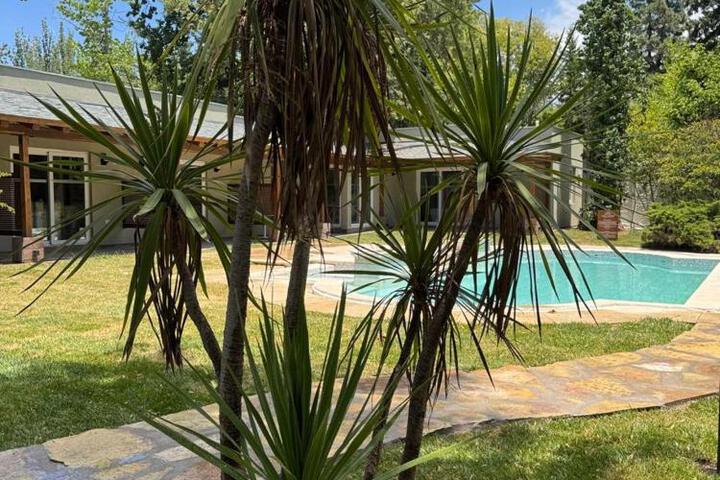 Pool 12 of 23