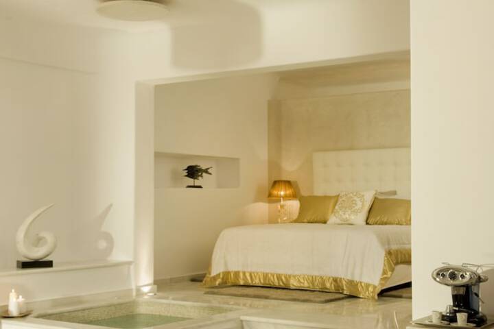 Room 9 of 120