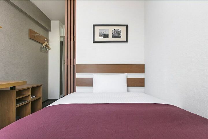 Room 16 of 41