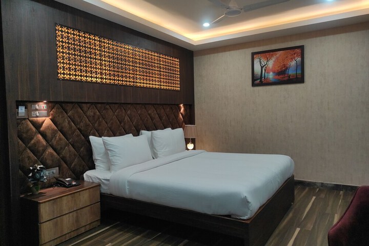 Room 10 of 110