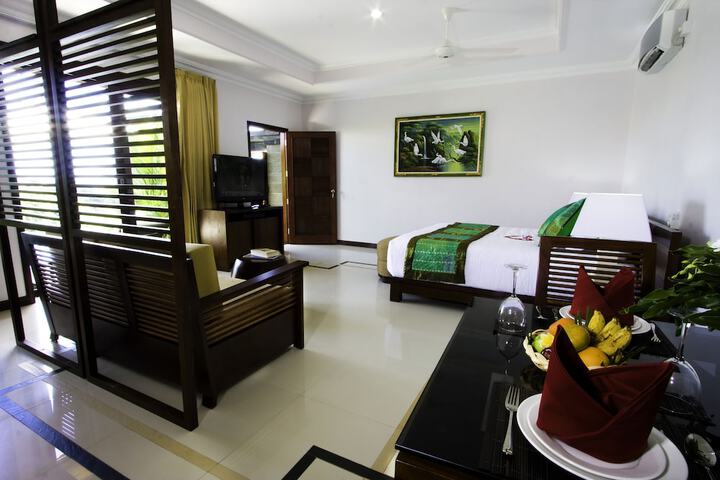 Room 5 of 59