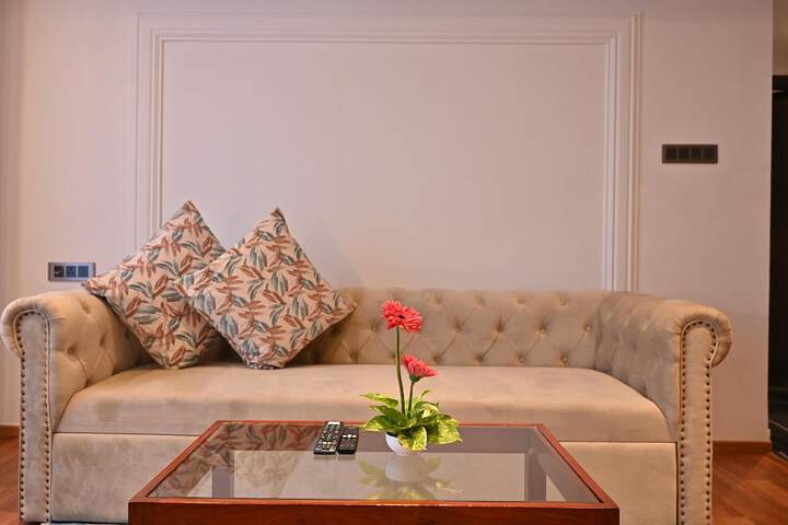 Room 33 of 70