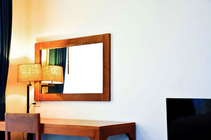 Room 14 of 150