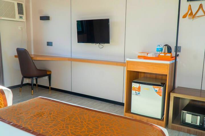 Room 19 of 77