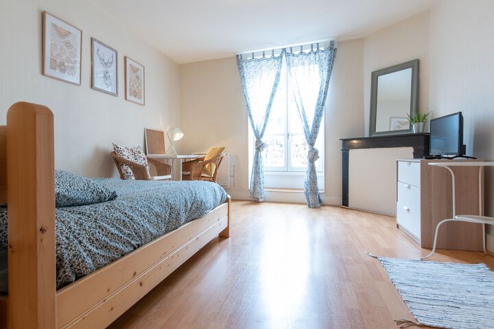 Room 17 of 21