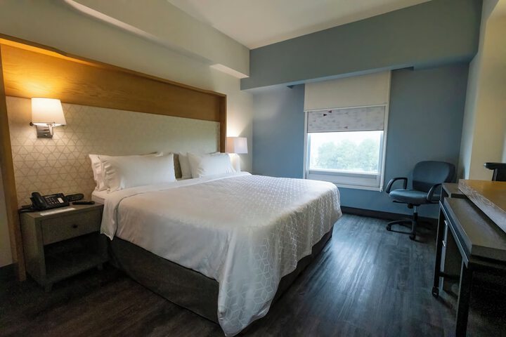 Room 20 of 113