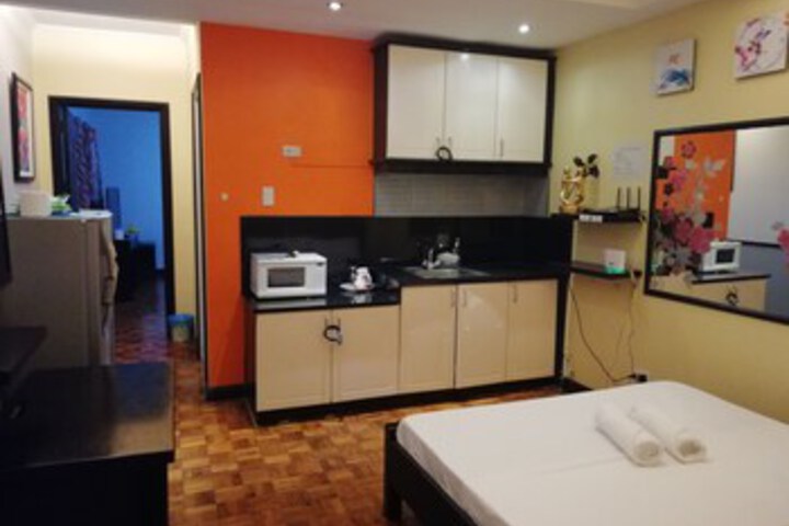 Room 63 of 103