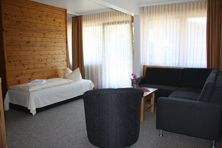 Room 7 of 46