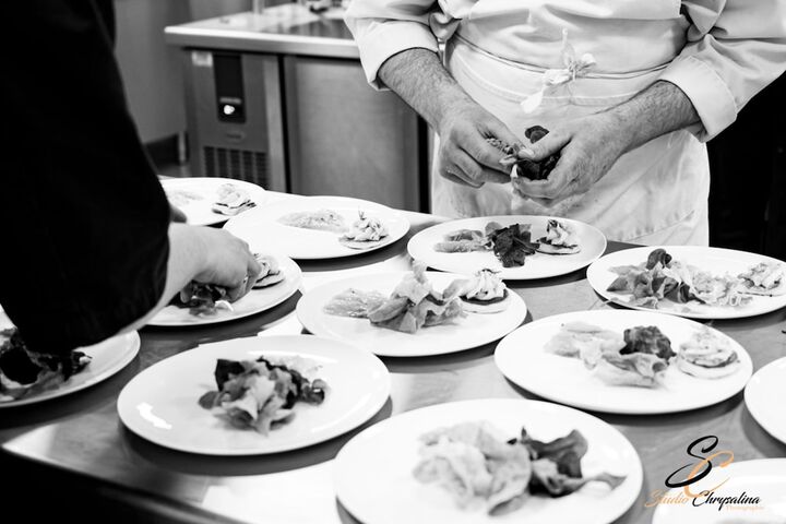 Dining 90 of 154