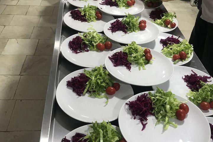 Dining 3 of 7