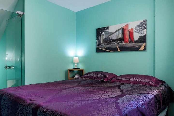 Room 6 of 78