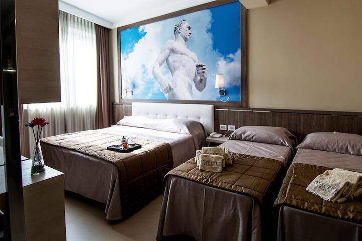 Room 9 of 51