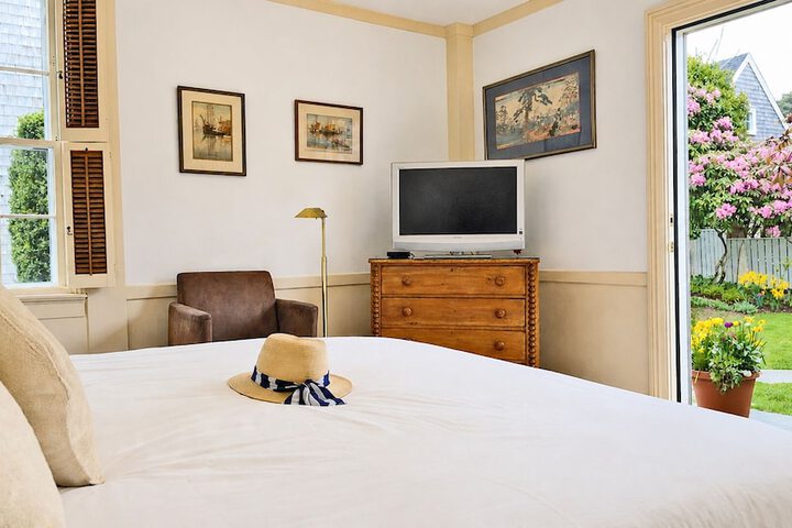 Room 15 of 44