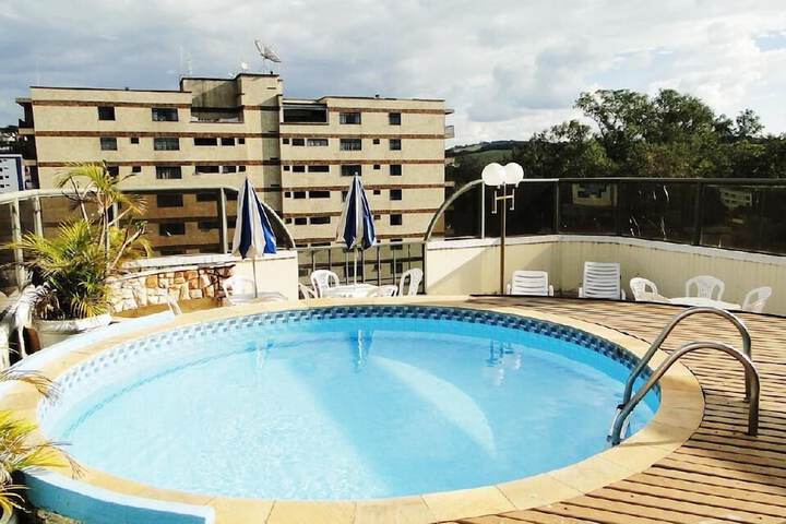 Hotel Pool