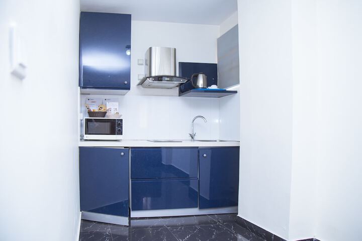 Private kitchenette