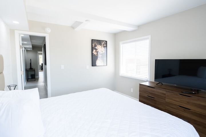Room 14 of 42