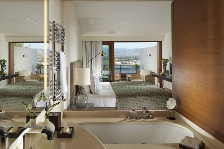 Room 9 of 54