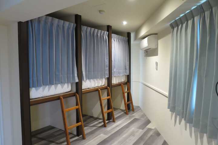 Room 14 of 51