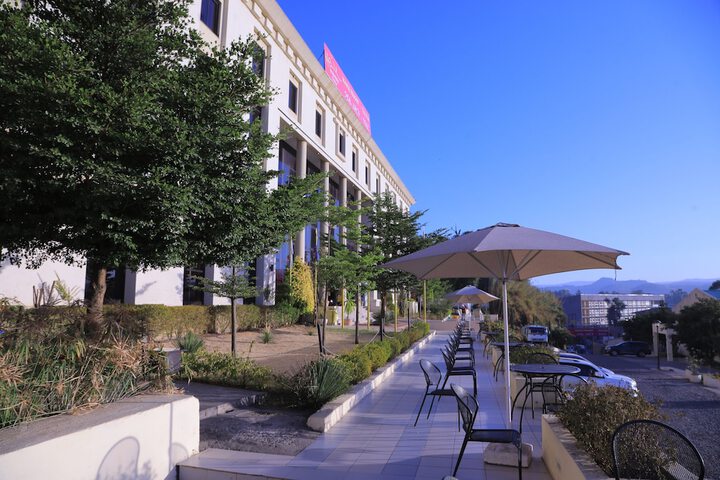Terrace/Patio 50 of 53
