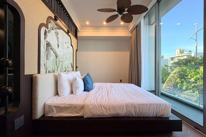Room 107 of 168