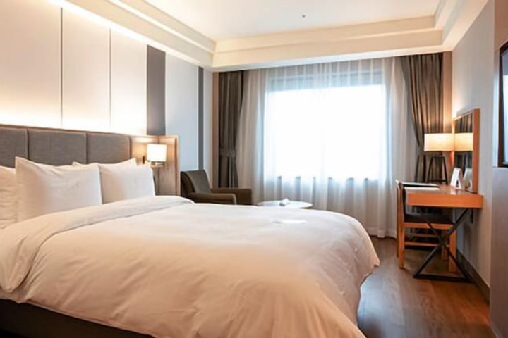 Room 29 of 81