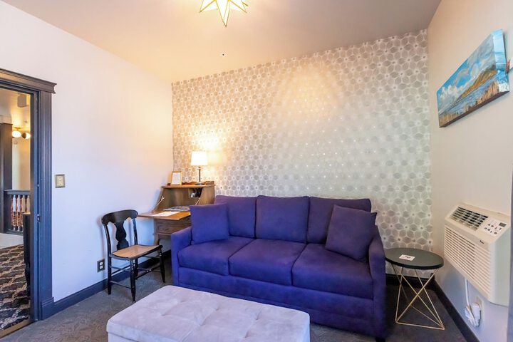 Room 14 of 89