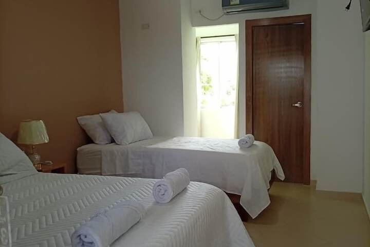 Room 47 of 125