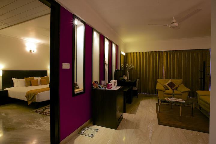 Room 14 of 43