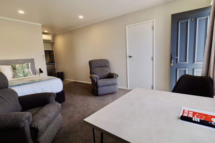 Room 7 of 41