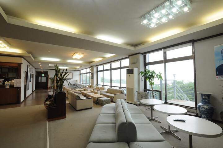 Hotel Interior 2 of 31
