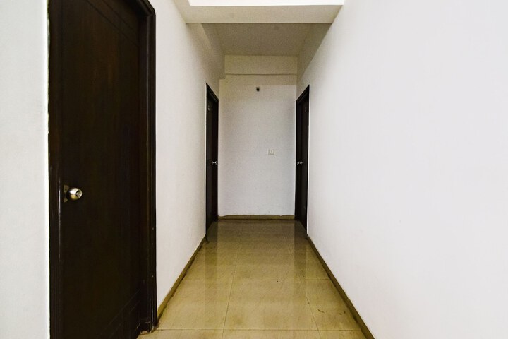 Hotel Interior 6 of 35