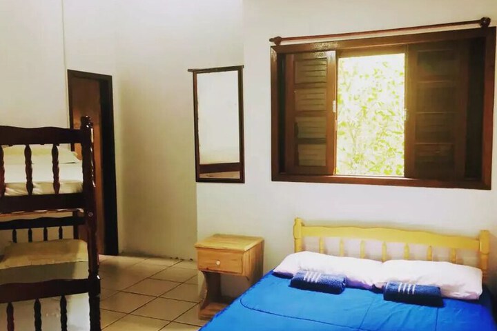 Room 5 of 7