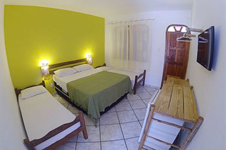 Room 21 of 36