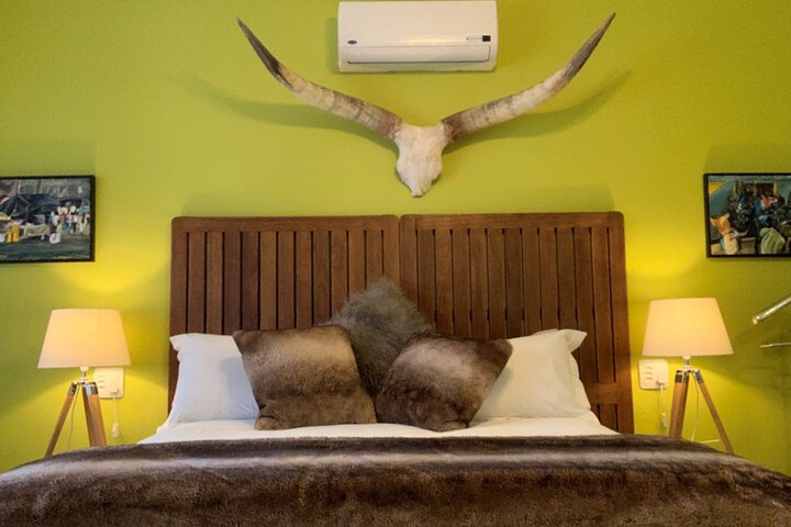 Room 21 of 143