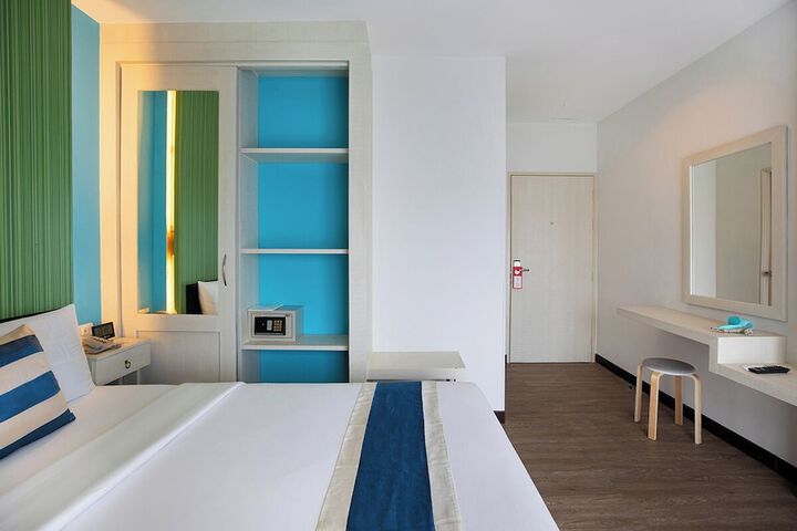 Room 26 of 39